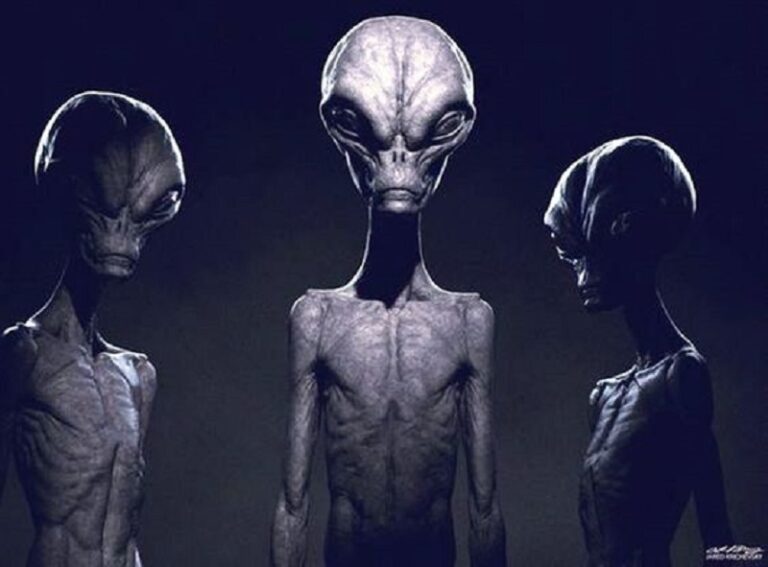 Historical Accounts of Alien Encounters: From Ancient Civilizations to Modern Times