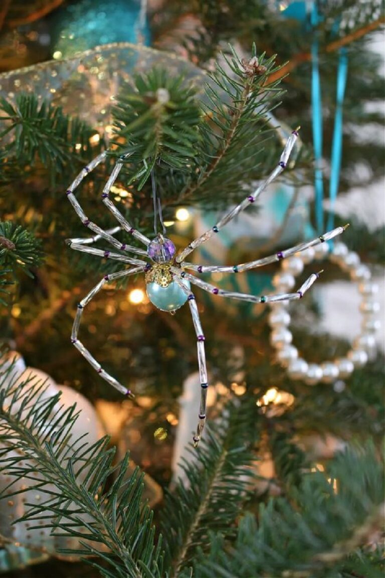 12 Awesome Christmas traditions from around the world